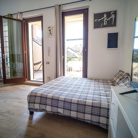 Flat With Terrace Close To Forum And Milanofiori Metro 阿萨哥 外观 照片