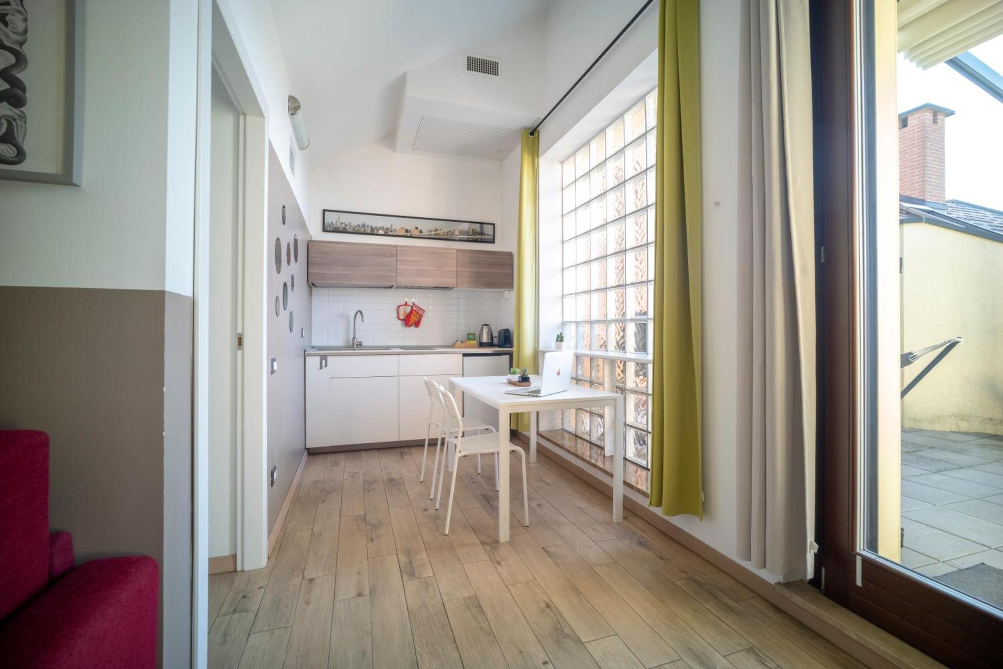 Flat With Terrace Close To Forum And Milanofiori Metro 阿萨哥 外观 照片